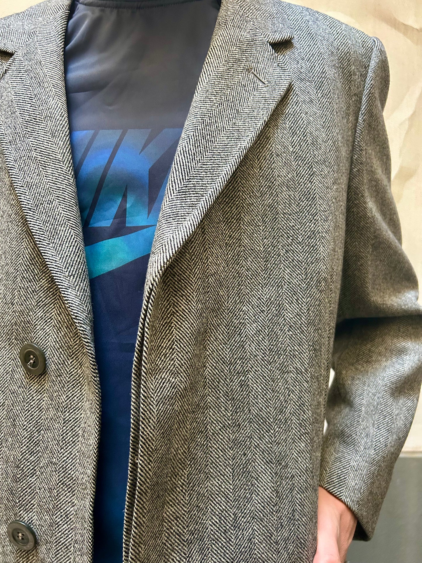 GREY WOOLBLEND HERRINGBONE OVERCOAT