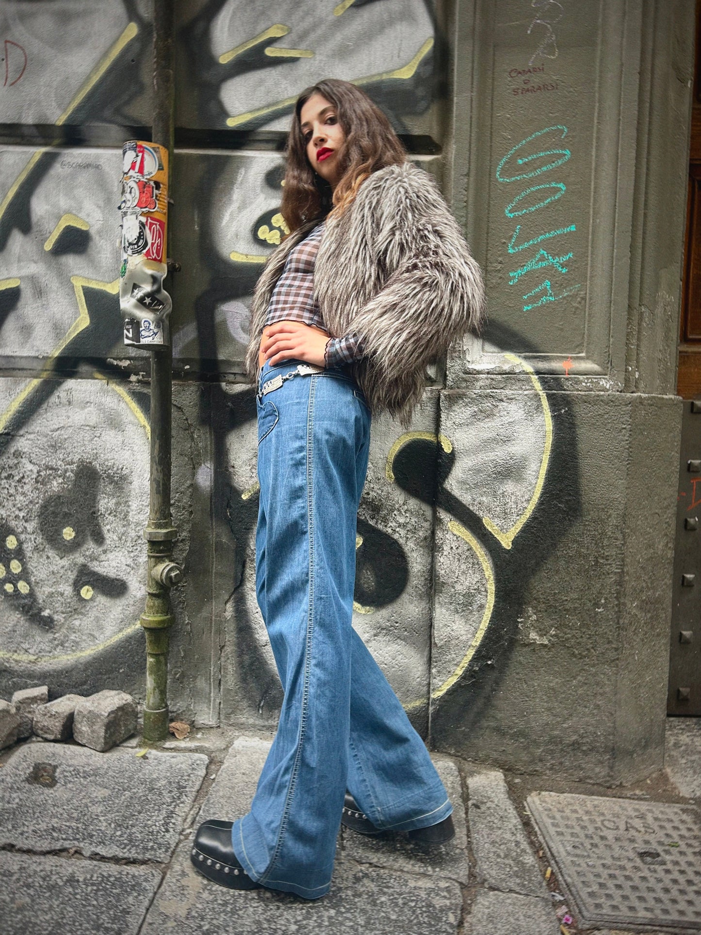 Y2K GREY FAUX FUR JACKET