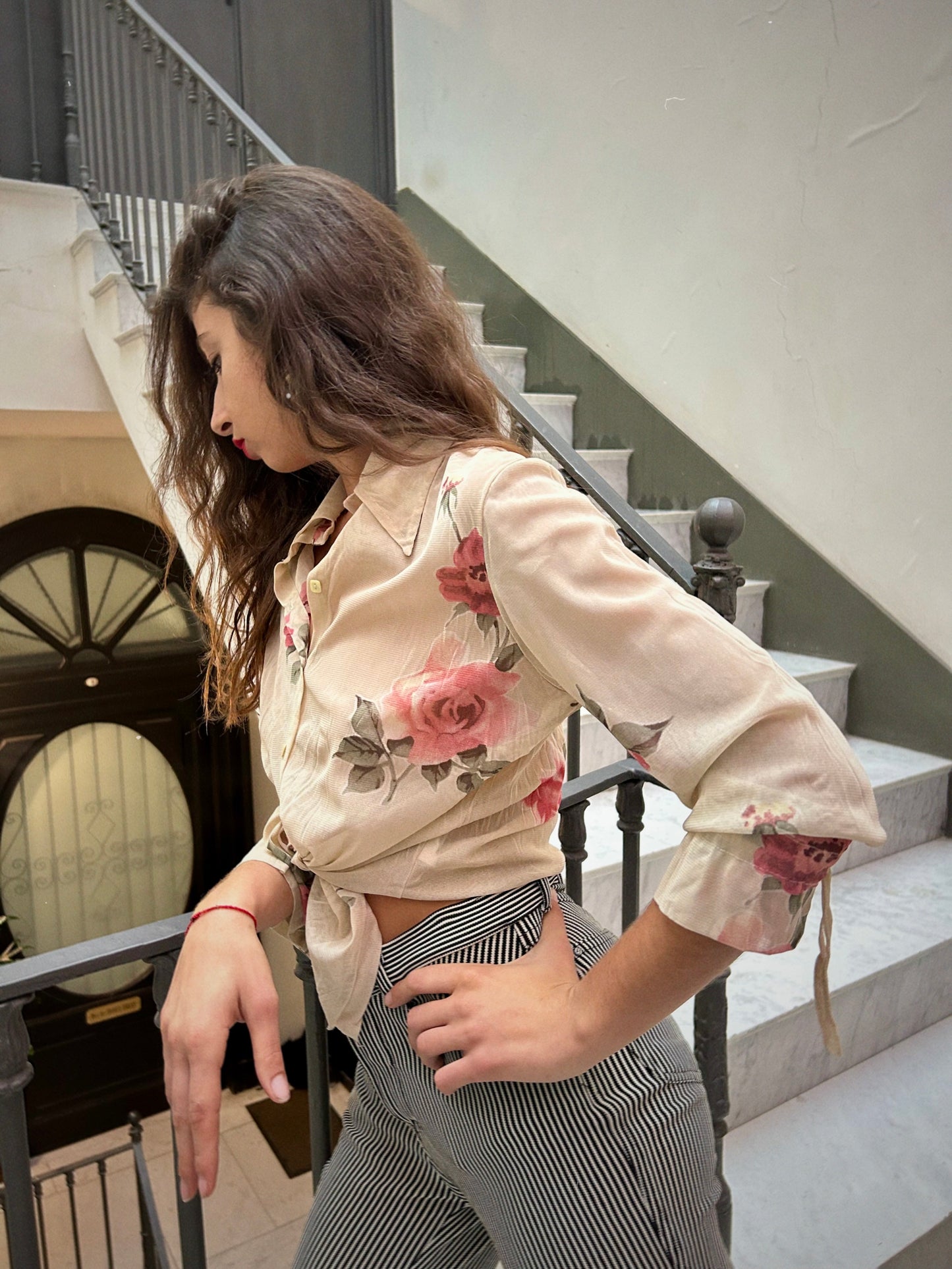 VINTAGE SHEER FLORAL SHIRT - soft beige rose print