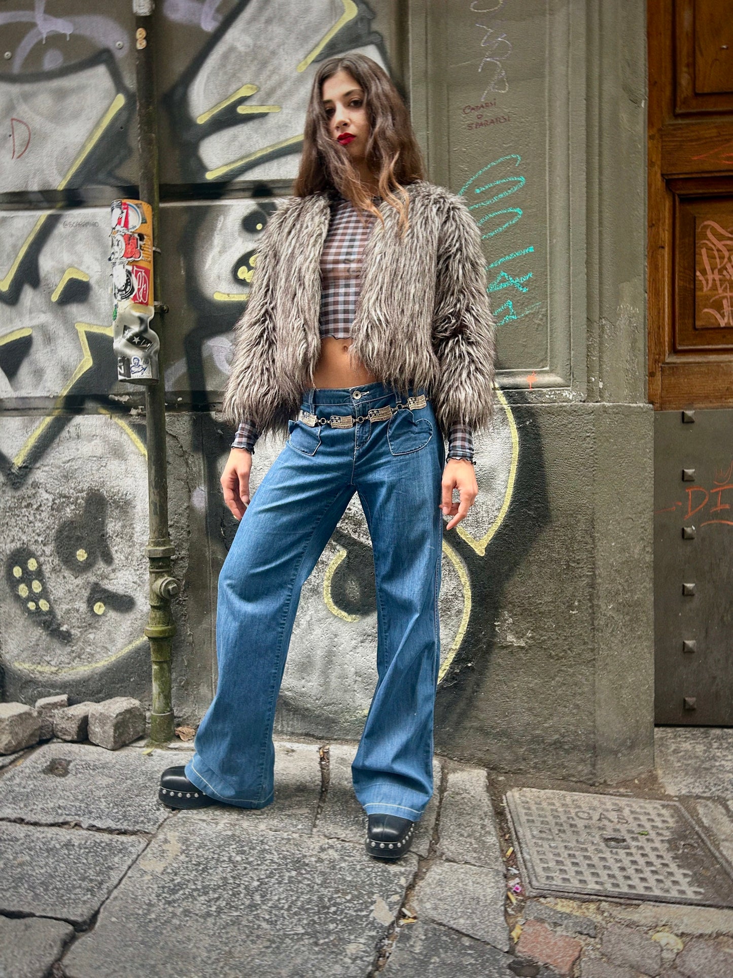 Y2K GREY FAUX FUR JACKET