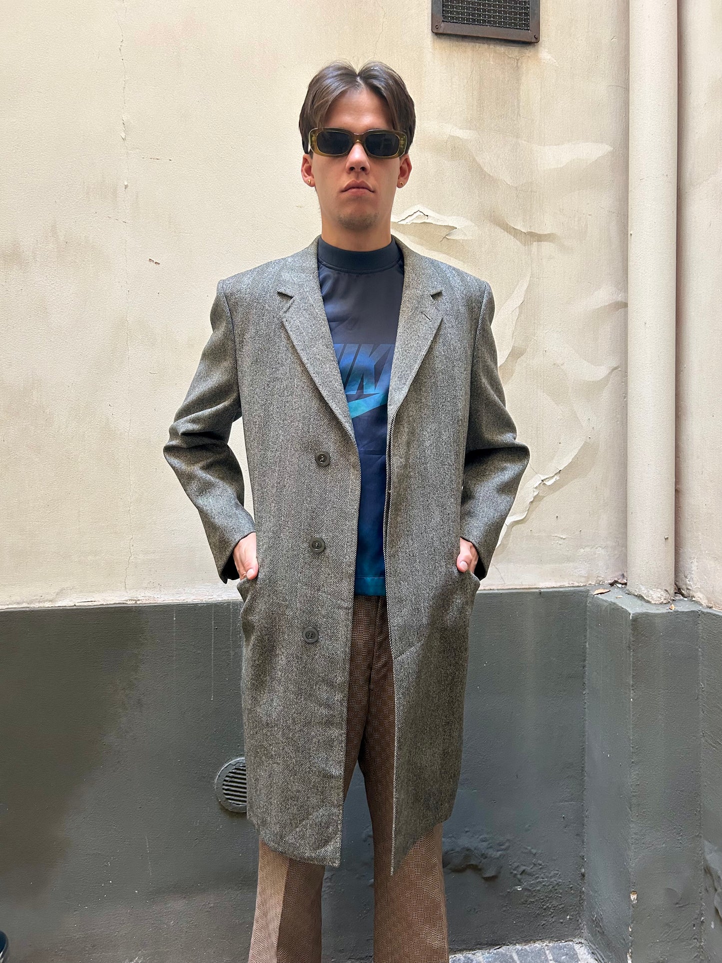 GREY WOOLBLEND HERRINGBONE OVERCOAT