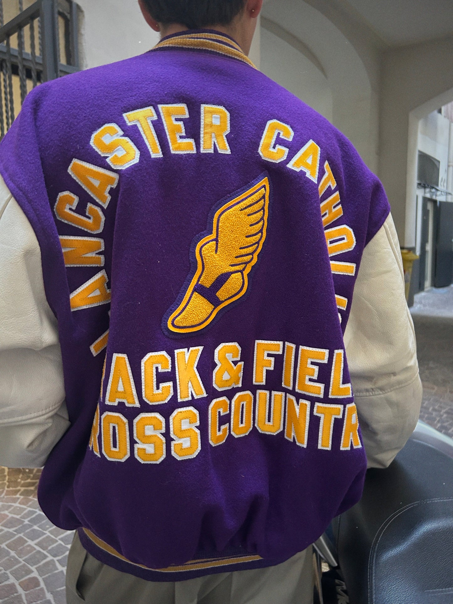 AMERICAN VINTAGE VARSITY JACKET