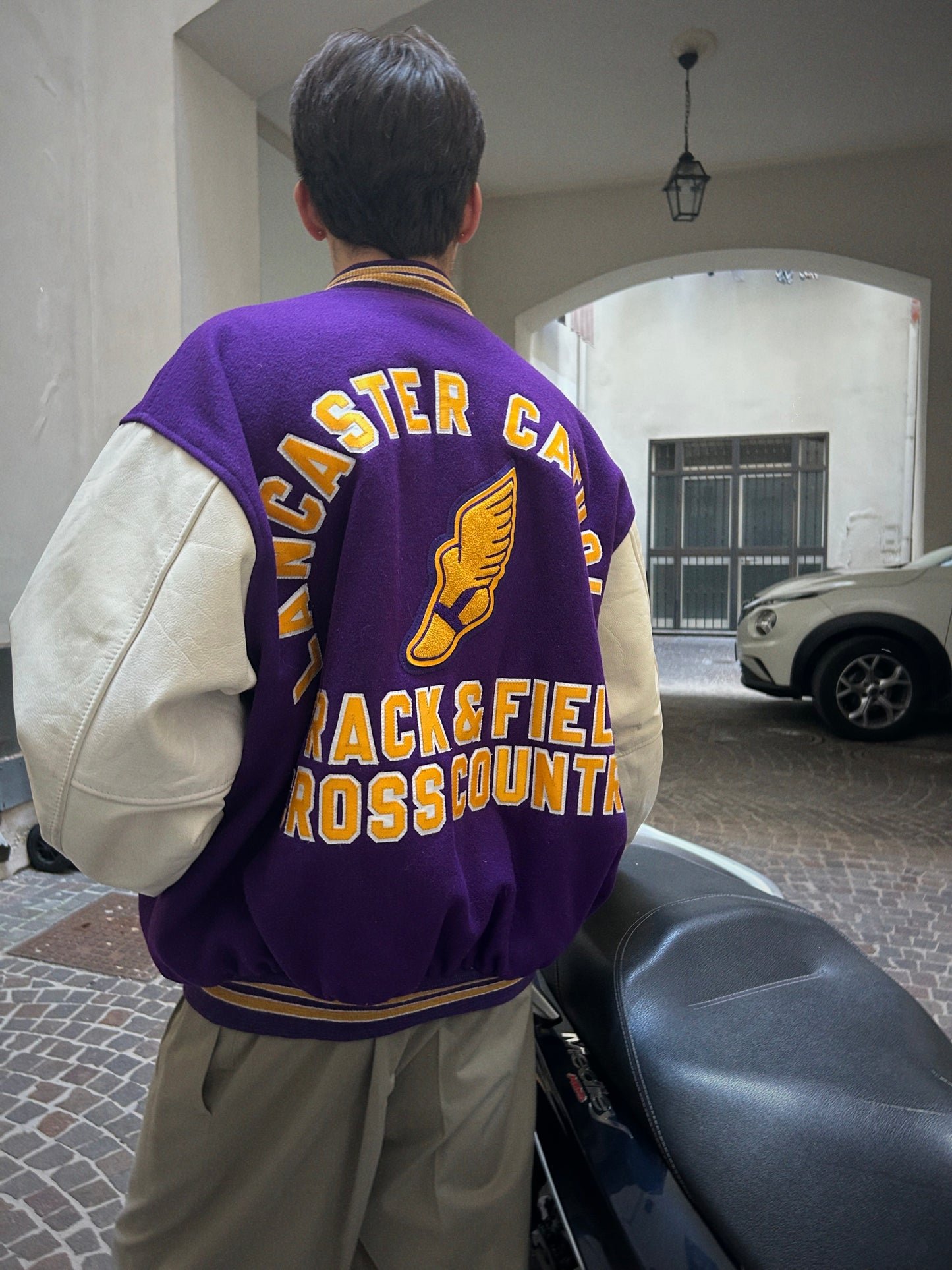 AMERICAN VINTAGE VARSITY JACKET